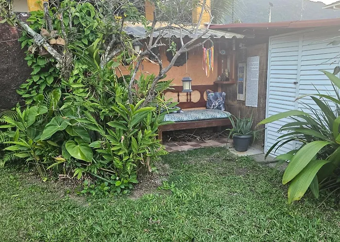 Pousada e SPA Shiva São Sebastião 200mts da praia